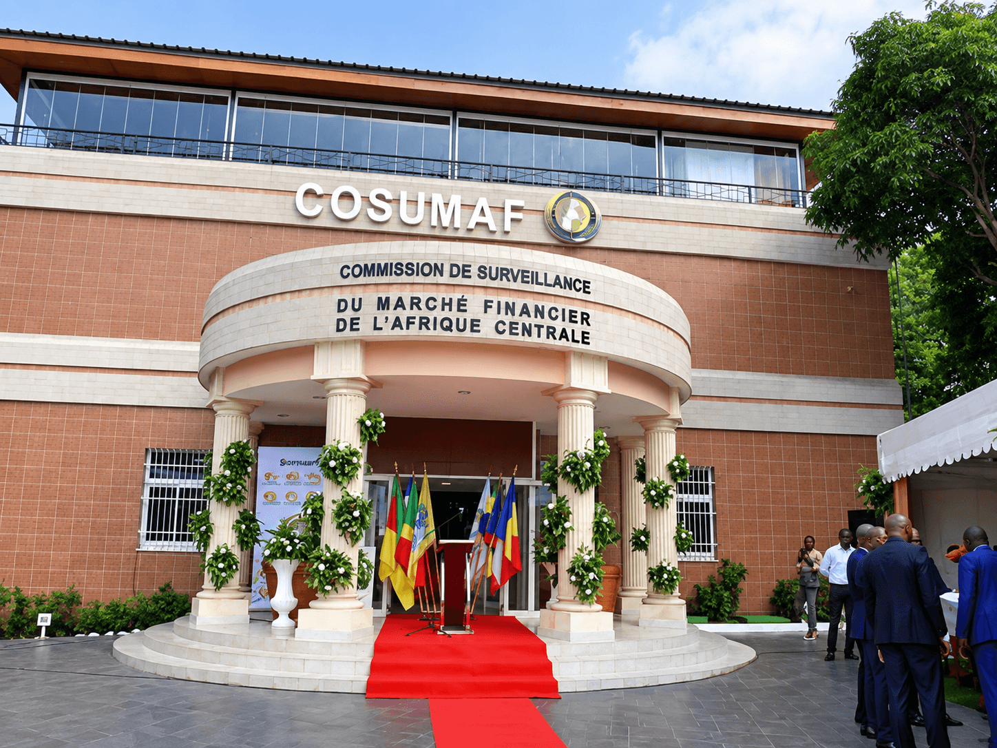 Marché financier : La Cosumaf recadre les émetteurs étrangers et verrouille l’accès à l’épargne en zone CEMAC