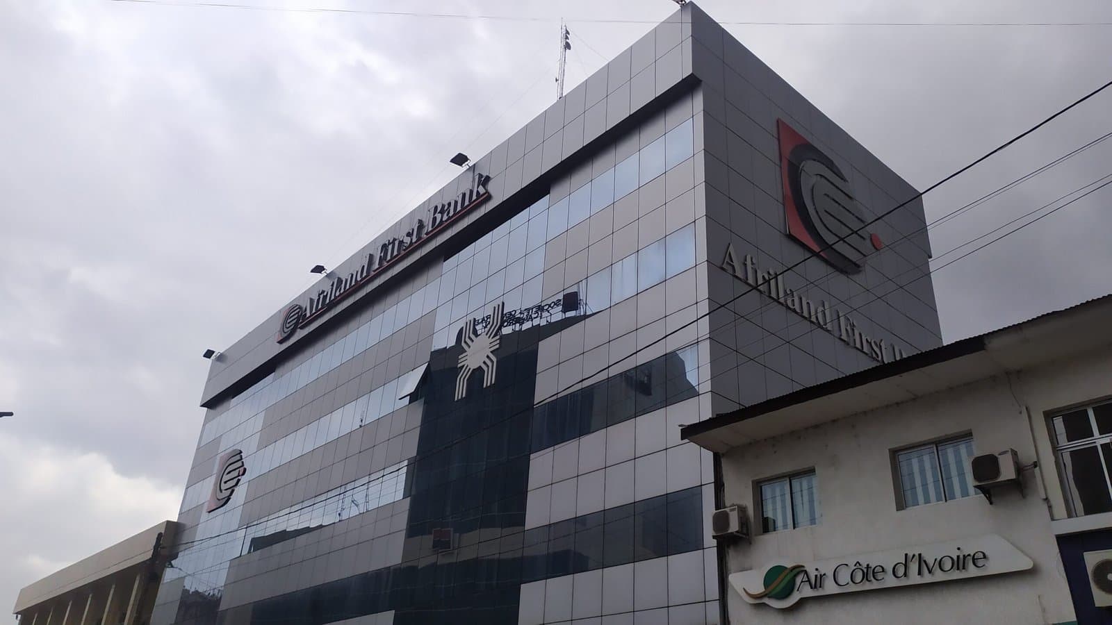 Afriland First Bank porte son bilan à 2 653 milliards de FCFA en septembre 2026
