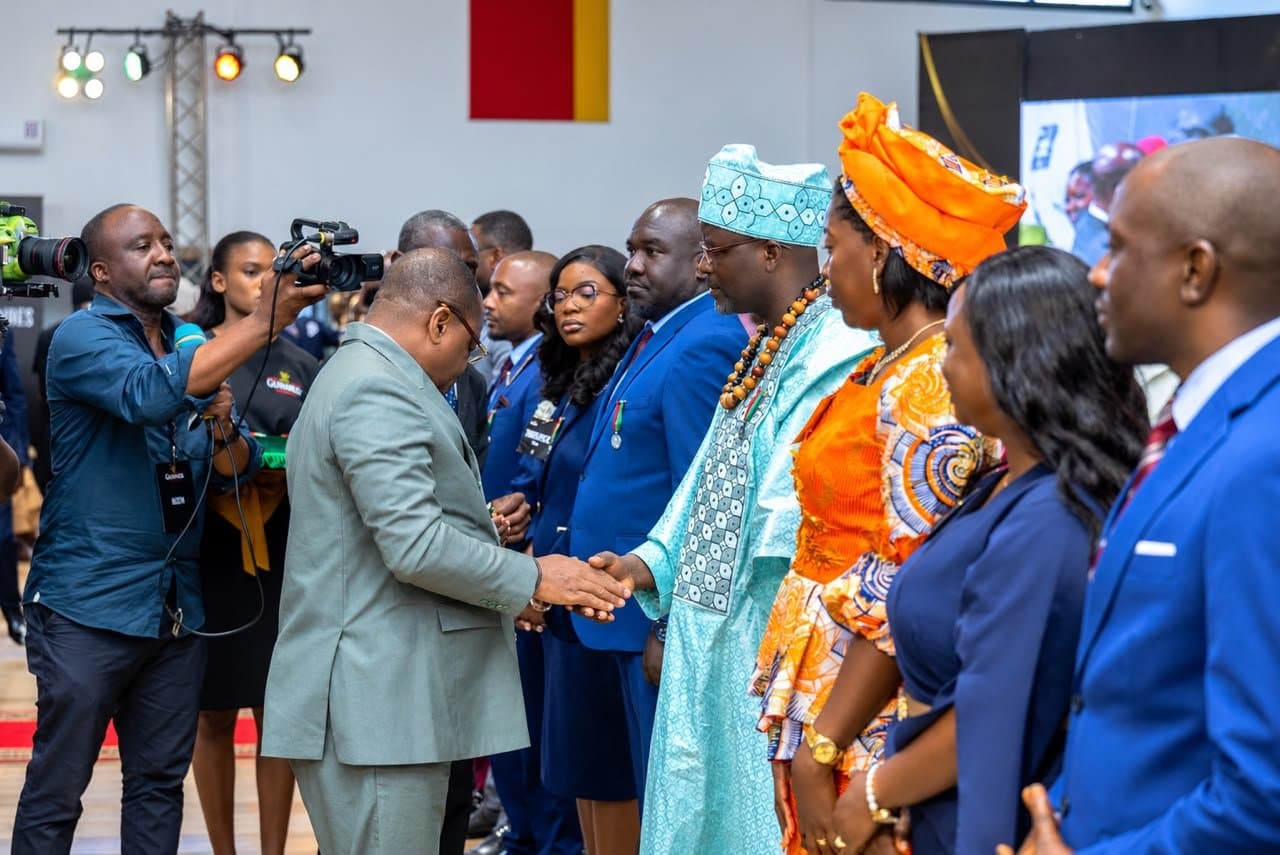 Cameroun : 137 salariés de Guinness Cameroun S.A distingués pour leur ancienneté