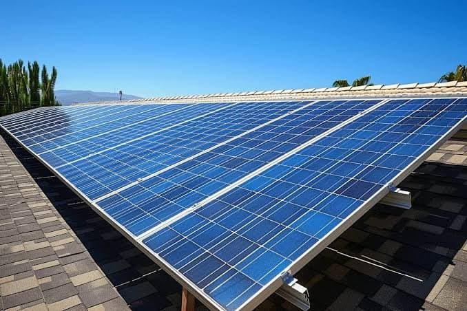 Electricité : La Socadel étudie une cabine solaire pilote de 10 à 15 kWc à Bertoua