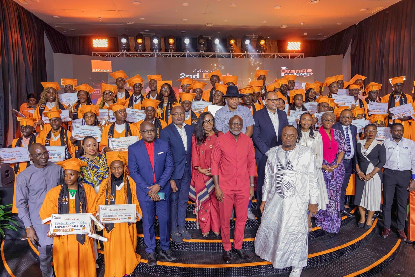 Cameroun : Orange augmente de 23,5 millions de FCFA son soutien à l’excellence scolaire